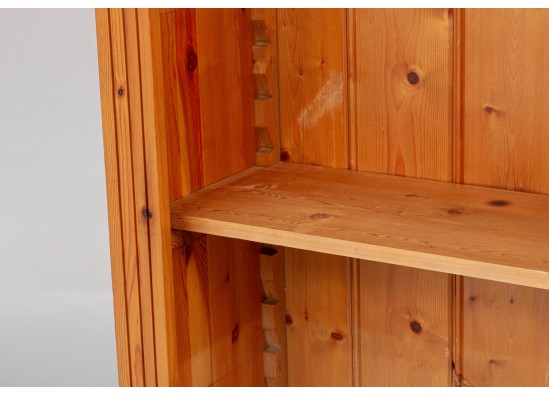 Bookshelf