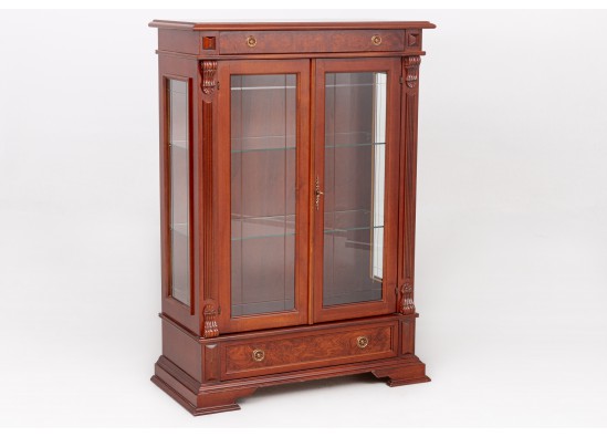 Dish cabinet
