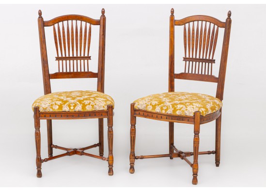 Chairs (2 items)