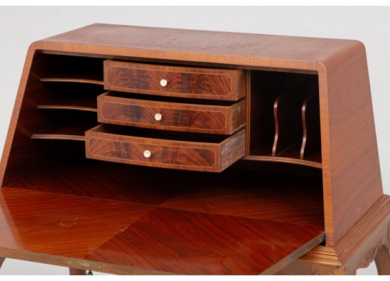 Secretaire