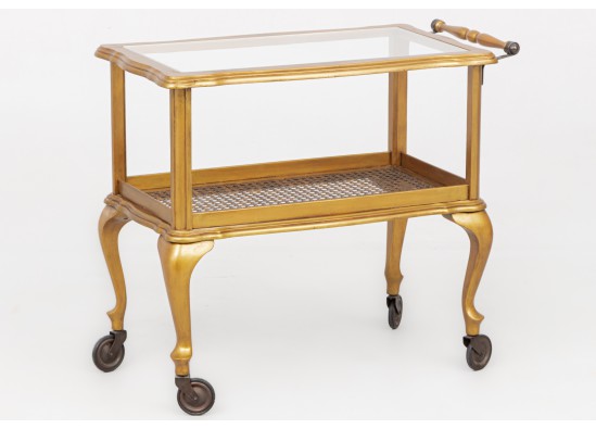 Tray table