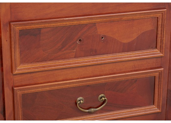 Dish cabinet