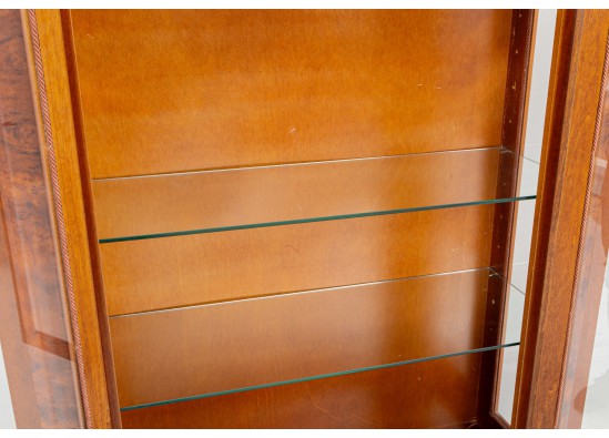 Dish cabinet