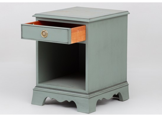 Commode (2 items)