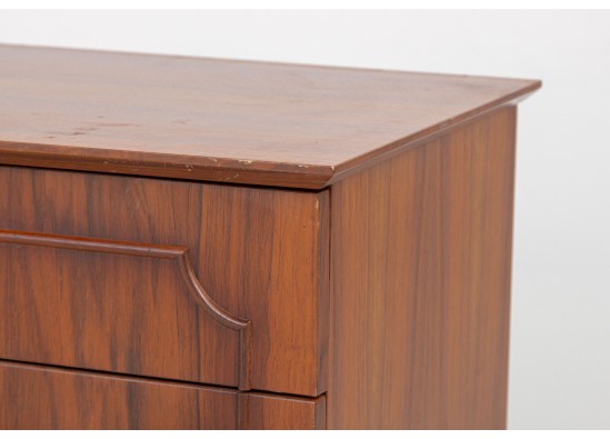 Commode
