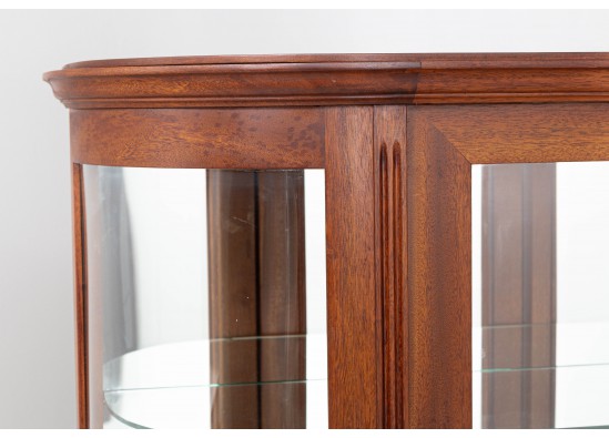 Dish cabinet