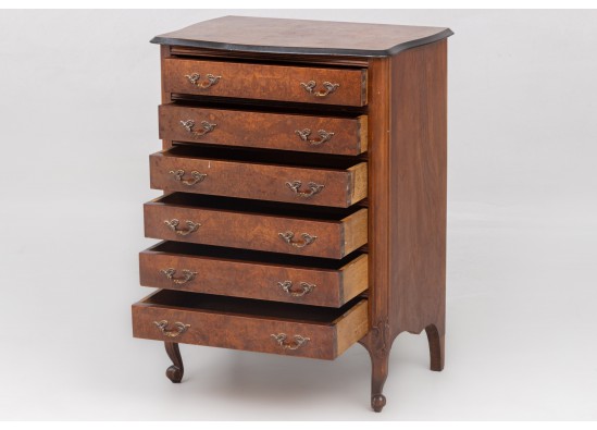 Commode