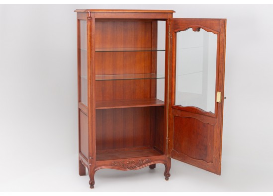 Dish cabinet