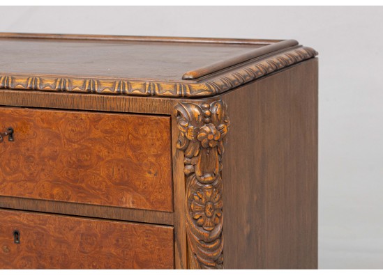 Commode