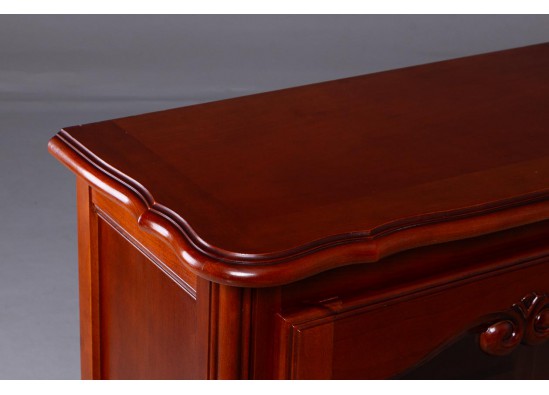 Dish cabinet
