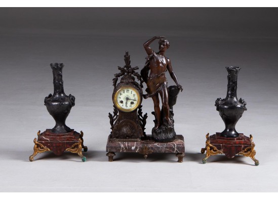 Clock and vases (2 items)