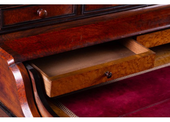 Secretaire
