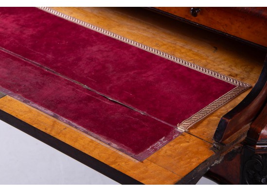 Secretaire