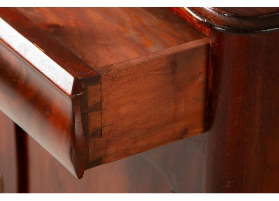 Commode