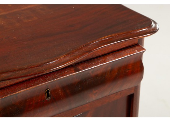 Commode