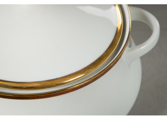 Dinner service 