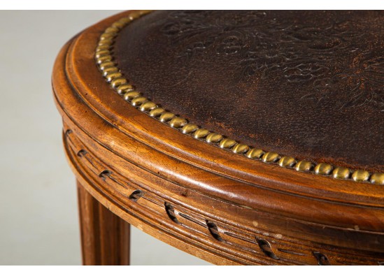 Chairs (4 items)