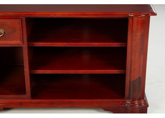 TV Commode