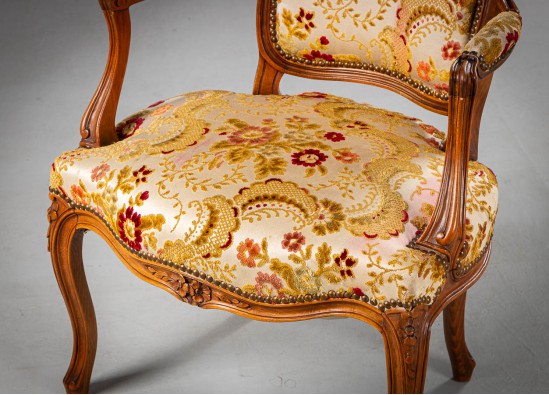 Armchair (2 items)
