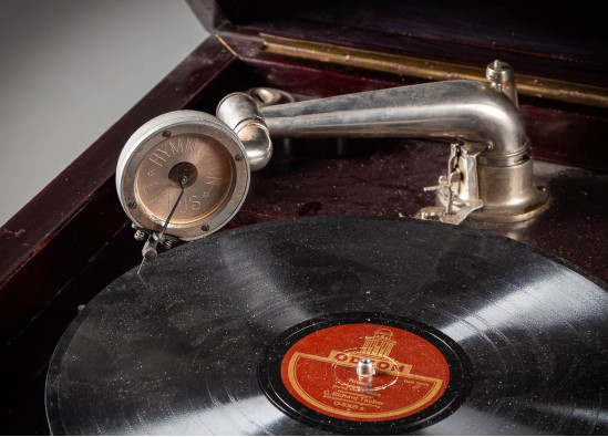 Turntable