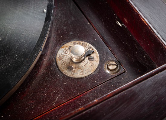 Turntable