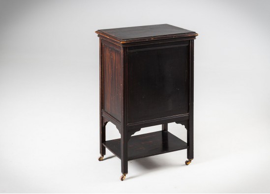 Commode