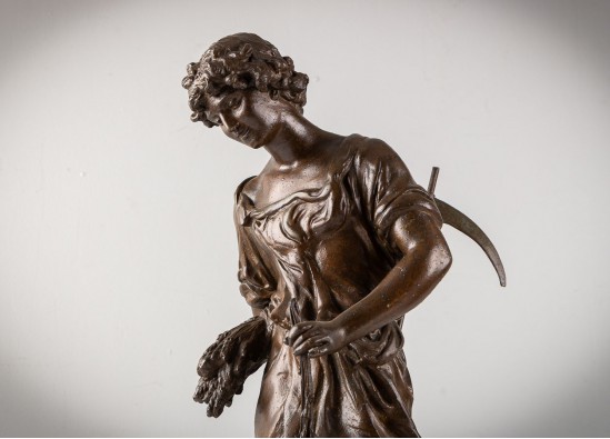 Statue