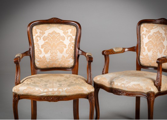 Armchair (2 items)