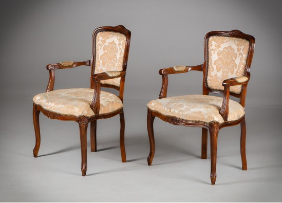 Armchair (2 items)