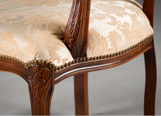Armchair (2 items)