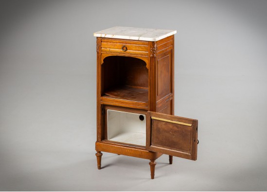 Commode