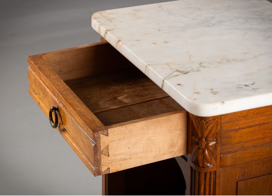 Commode