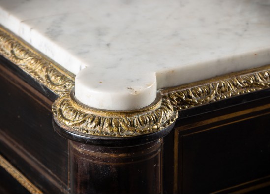 Commode