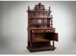 Dish cabinet