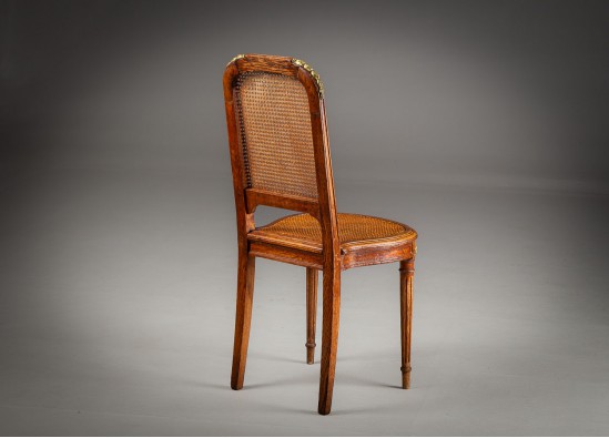 Chairs (6 items)