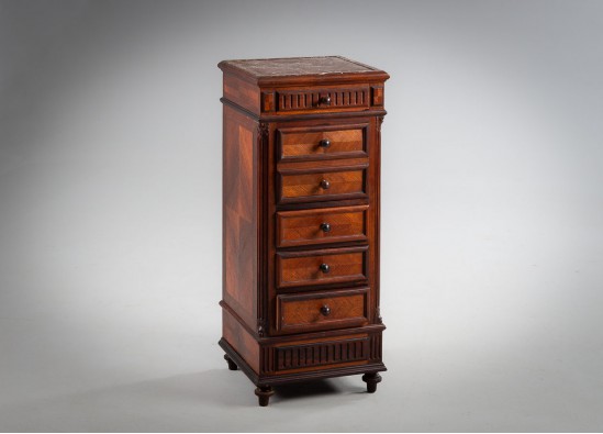 Commode