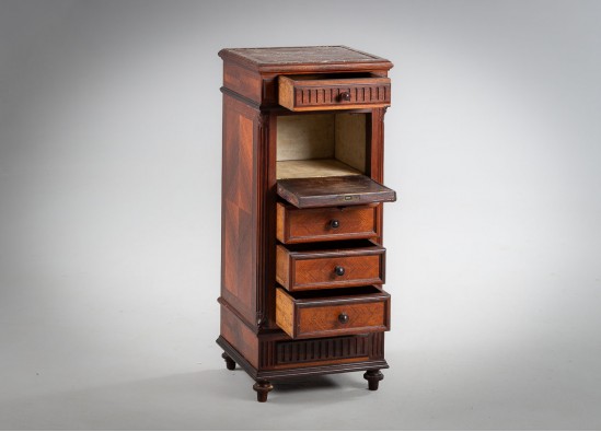 Commode
