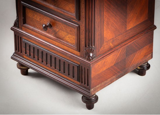 Commode