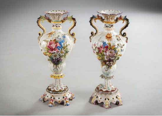 Vases (3 items.)