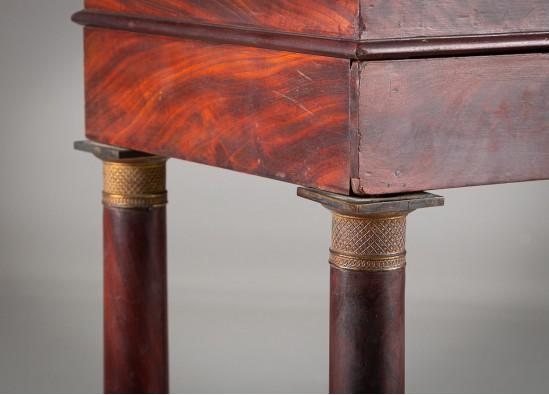 Sewing table