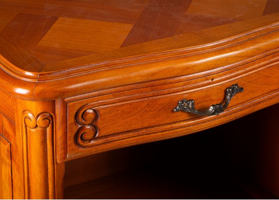 Commode (2 items)