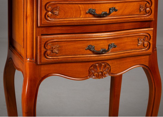 Commode (2 items)