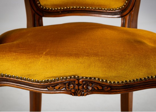Armchair (2 items)