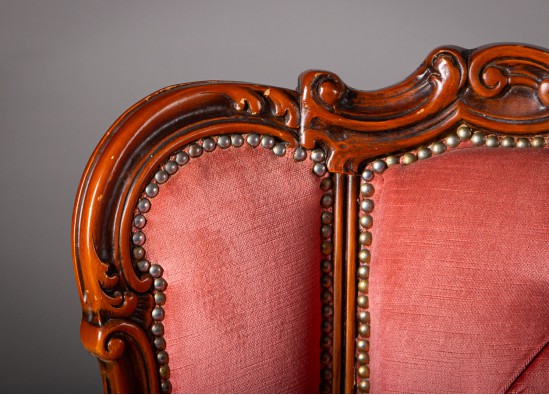 Old-fashioned bench