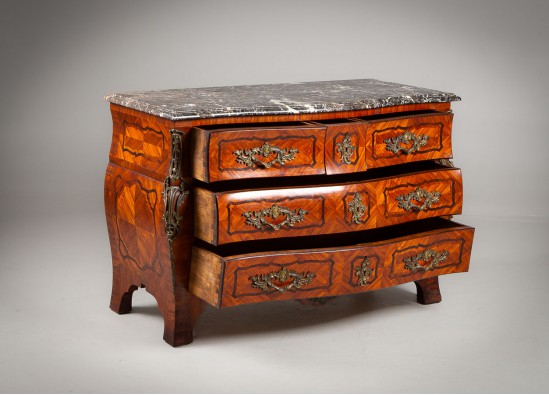 Commode