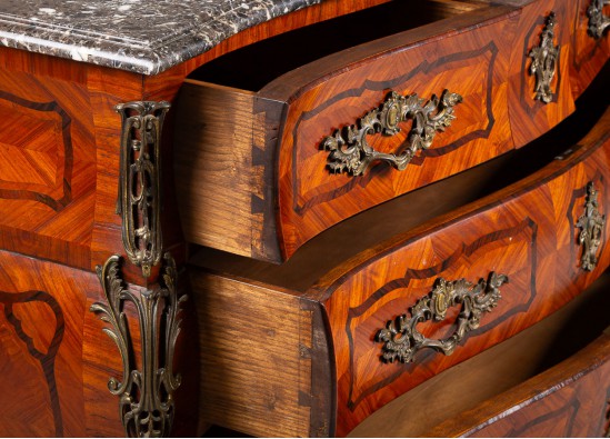 Commode