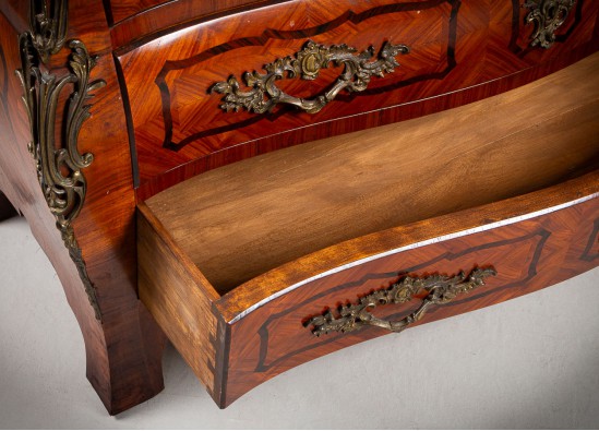 Commode