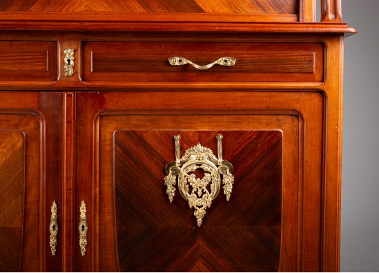 Dining room furniture