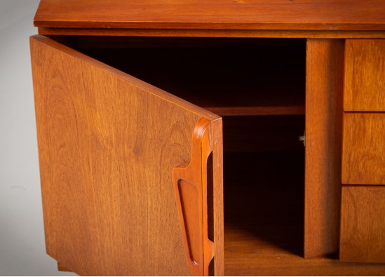 Commode (G Plan)