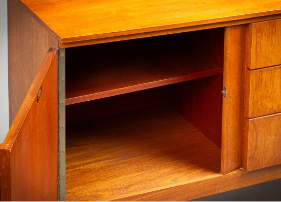 Commode (G Plan)